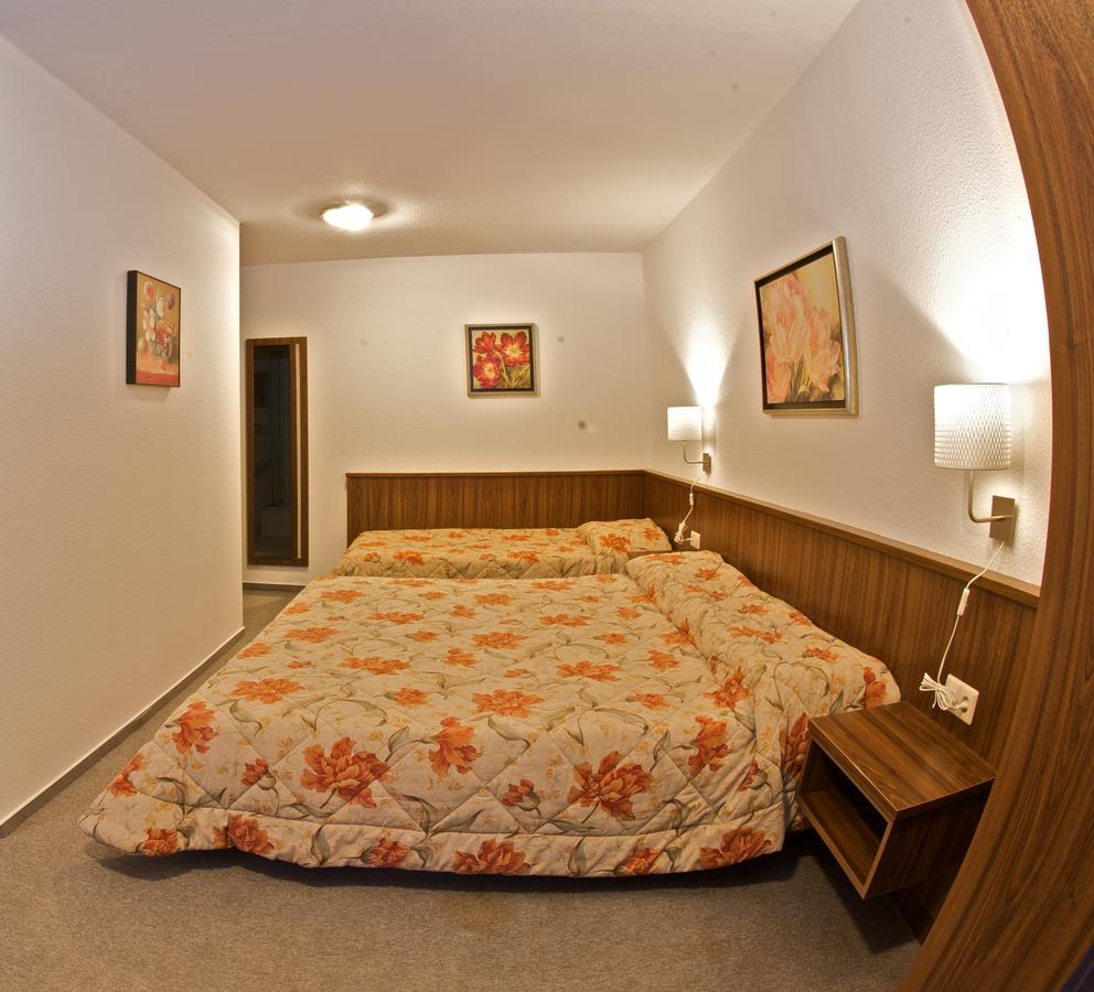Hotel Weberhof تسيتاو المظهر الخارجي الصورة